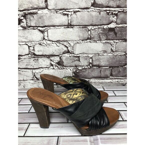 Naya Black Leather Cross Strap Casual Wooden Heel Sandals Women’s Sz 7M US/38EU - Picture 15 of 16